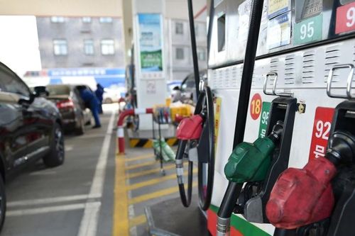 Mức tiêu thụ dầu mỏ của Trung Quốc sẽ đạt đỉnh vào năm 2027