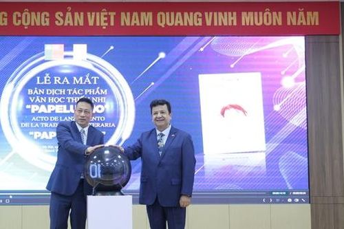 Ra mắt bản dịch bộ truyện Papelucho sang tiếng Việt
