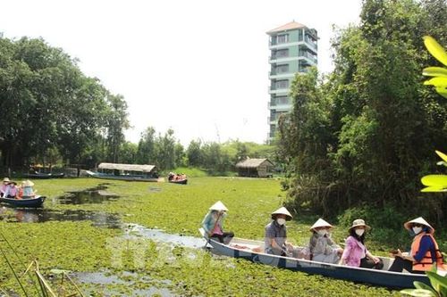 Tp Hồ Chí Minh và 13 tỉnh, thành phố ĐBSCL liên kết phát triển du lịch