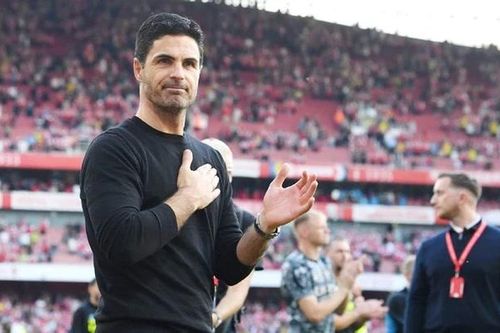 Arsenal nên nghĩ về chiếc Cúp Liên đoàn