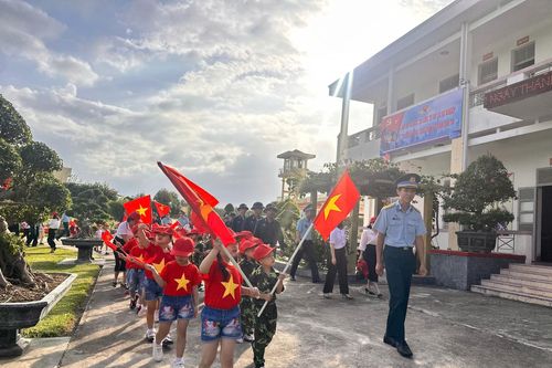 Tiểu đoàn 118, Trung đoàn 274, Sư đoàn Phòng không 377: Tổ chức chương trình giao lưu 'Chúng cháu yêu các chú bộ đội'