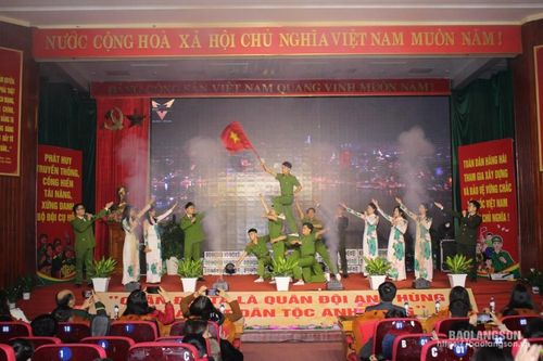 Cao Lộc tổ chức chương trình văn nghệ kỷ niệm 80 năm Ngày thành lập Quân đội nhân dân Việt Nam và 35 năm Ngày hội Quốc phòng toàn dân