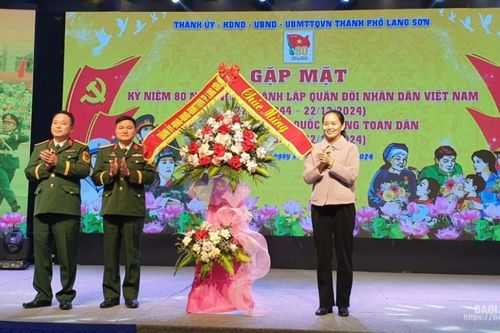 Thành phố Lạng Sơn: Gặp mặt kỷ niệm 80 năm ngày thành lập Quân đội nhân dân Việt Nam và 35 năm ngày hội Quốc phòng toàn dân