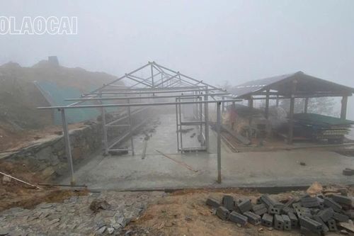 Thị xã Sa Pa: Tạm đình chỉ công tác Phó Chủ tịch UBND phường Phan Si Păng