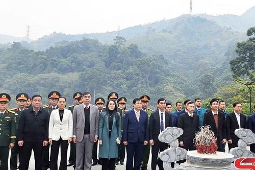 Phù Yên gặp mặt nhân Kỷ niệm 80 năm Ngày thành lập Quân đội nhân dân Việt Nam