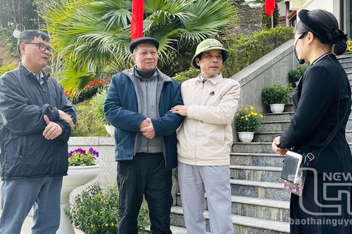Nốt nhạc đầu bản hùng ca vang mãi