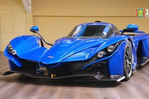 Siêu xe Praga Bohema có giá hơn 1,4 triệu USD