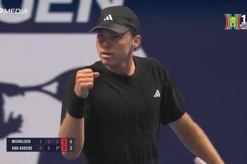 Alex Michelsen ghi tên vào bán kết ATP Next Gen Finals 2024