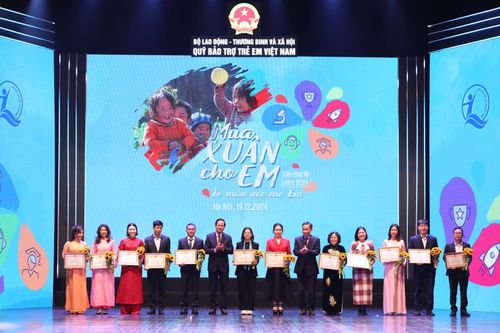 'Mùa xuân cho em' lần thứ 18: Hơn 107 tỷ đồng dành cho trẻ em có hoàn cảnh đặc biệt khó khăn