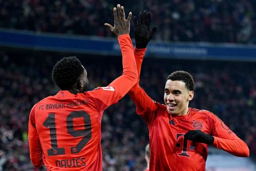 Sự kiện lần đầu diễn ra trong lịch sử Bundesliga