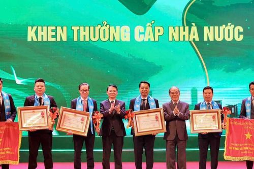 Hà Nội tôn vinh doanh nghiệp, doanh nhân Thăng Long tiêu biểu 2024
