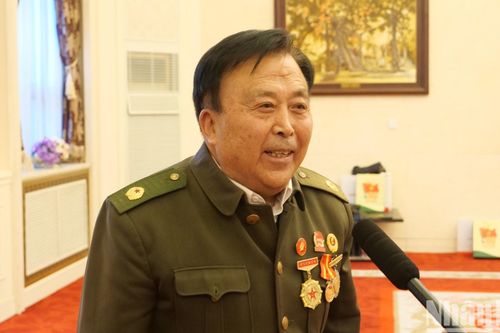 Tình cảm đặc biệt của cựu chiến binh Trung Quốc dành cho quân đội và đất nước Việt Nam