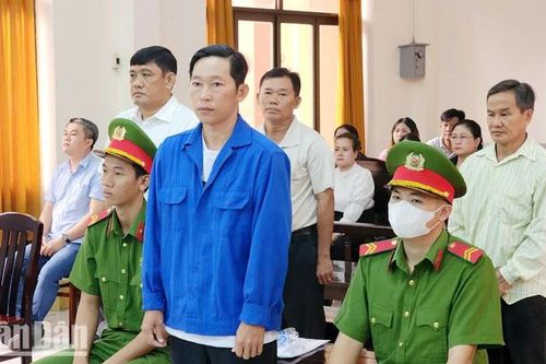 Tuyên án vụ nhận hối lộ tại Trung tâm Đăng kiểm xe cơ giới Kiên Giang