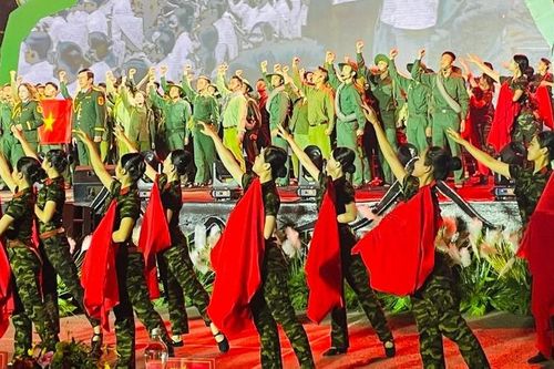 Lần đầu tiên tổ chức Triển lãm '80 năm Văn hóa-Văn nghệ Quân đội'