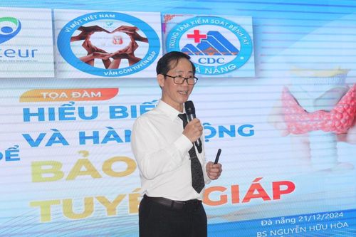 Nhiều chuyên gia tham gia tọa đàm 'Hiểu biết và hành động để bảo vệ tuyến giáp'