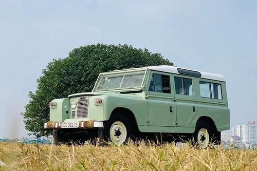 'Xế cụ' Land Rover đời 1975 rao bán 2,3 tỷ tại Hà Nội