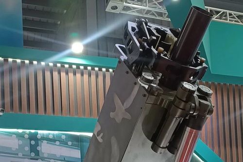 Module cối bán tự động độc đáo do Việt Nam chế tạo chính thức ra mắt