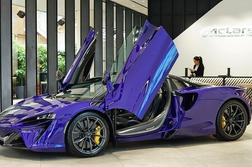 Cận cảnh siêu xe mui trần McLaren Artura Spider ra mắt tại Việt Nam, giá 17 tỷ đồng