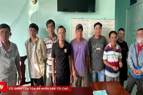 Tạm giữ 9 đối tượng đá gà ăn tiền qua mạng Internet