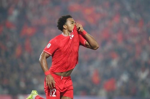 Video bàn thắng Việt Nam 5-0 Myanmar: Xuân Son thăng hoa rực rỡ