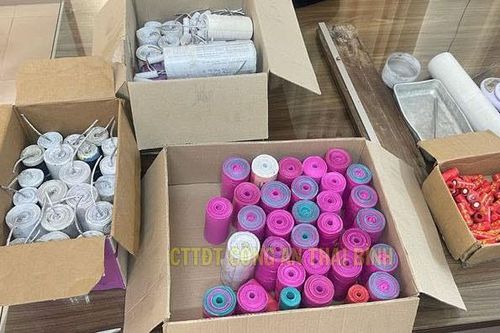 Bị bắt do chế 'pháo cối' mang đi bán kiếm lời