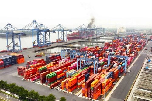 VinaCapital: Các yếu tố nội tại sẽ quyết định tăng trưởng GDP Việt Nam năm 2025
