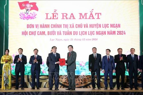 Bắc Giang: Ra mắt đơn vị hành chính thị xã Chũ và huyện Lục Ngạn