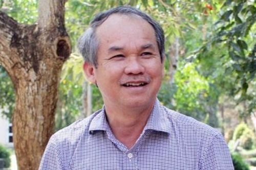 Bầu Đức làm dậy sóng với Công Phượng