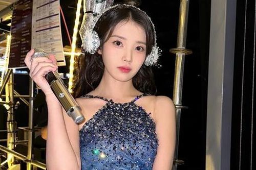 Căn bệnh IU mắc phải khiến người hâm mộ xót xa