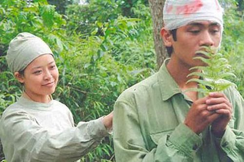Vẻ đẹp người lính lấp lánh qua những thước phim