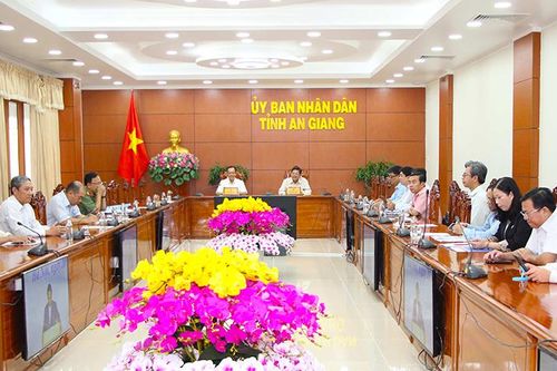 Thủ tướng Chính phủ chủ trì tổng kết công tác ngoại giao kinh tế năm 2024