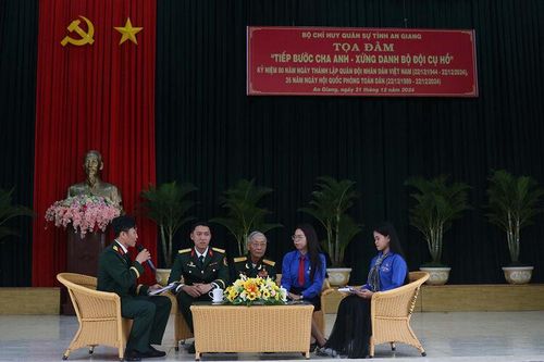 'Tiếp bước cha anh - Xứng danh Bộ đội Cụ Hồ'