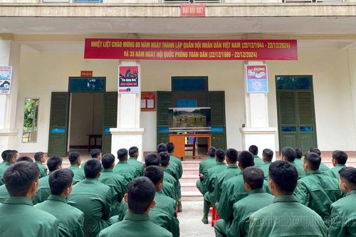 Sôi nổi hoạt động chào mừng 80 năm thành lập QĐND tại Trung đoàn 82