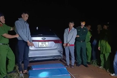 Bắt 2 vụ vận chuyển trái phép hơn 200 kg pháo hoa nổ tại huyện Đức Cơ