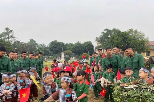 Bồi đắp lòng yêu nước, niềm tự hào dân tộc
