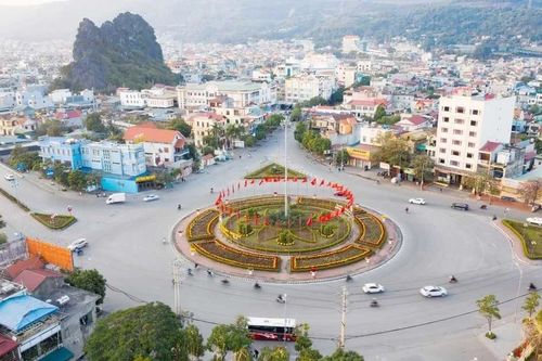 Nỗ lực xây dựng thành phố không rác thải, sạch đẹp và an toàn tại Quảng Ninh