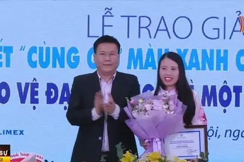 Trao giải cuộc thi 'Cùng giữ màu xanh của biển'
