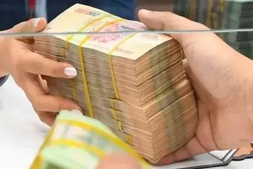 Thu hơn 4.200 tỷ đồng qua biện pháp tạm hoãn xuất cảnh