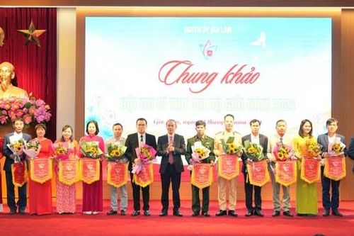 Chung khảo Hội thi 'Bí thư chi bộ giỏi' huyện Gia Lâm