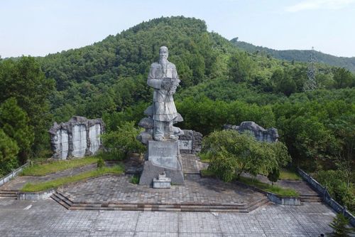 Triển lãm Di sản văn hóa của Hải Thượng Lãn Ông Lê Hữu Trác