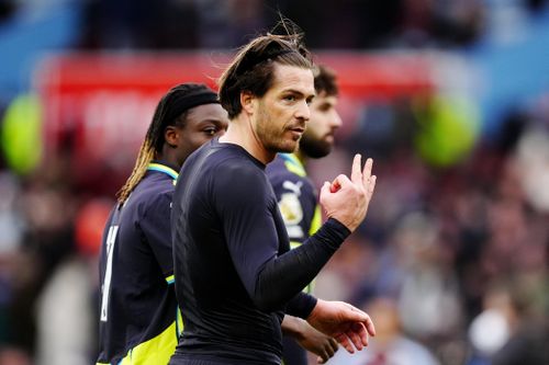 Grealish chế nhạo CĐV Aston Villa
