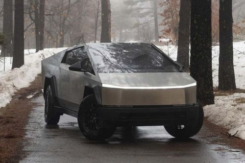 Chuyện gì đang xảy ra với bán tải điện Tesla Cybertruck?