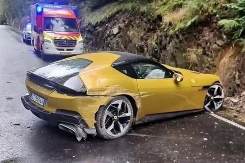 Cận cảnh chiếc Ferrari 12Cilindri gặp tai nạn đầu tiên trên thế giới