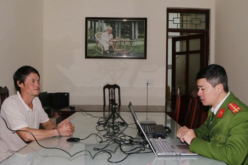 Nuốt ma túy vào bụng, được công an đưa đến bệnh viện lấy ra