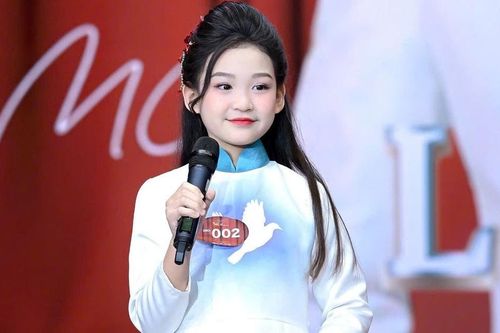 Cô gái nhỏ 11 tuổi với hành trình chinh phục ước mơ