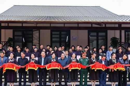 Thủ tướng: 'Sự sống nảy sinh từ cái chết' ở Làng Nủ, Nậm Tông, Kho Vàng