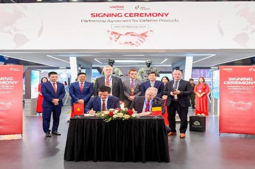 Viettel hợp tác đa quốc gia với các đối tác trong lĩnh vực công nghiệp quốc phòng