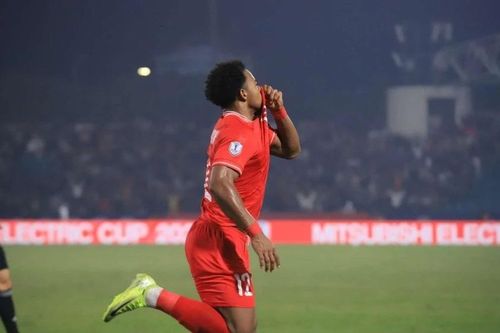 Lập cú đúp vào lưới Myanmar, Xuân Son nói gì?