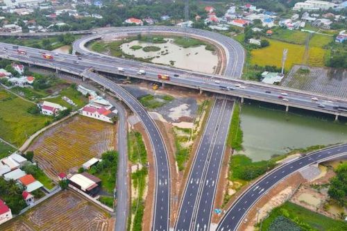 Sớm đầu tư đường kết nối, nút giao với hệ thống đường bộ cao tốc