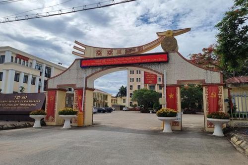 Hòa Bình: Dấu hỏi đằng sau 'tiêu chí lạ do lỗi đánh máy' tại phòng GD&ĐT huyện Lương Sơn?